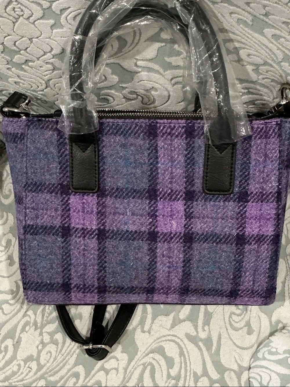 Glen Appin Purple Plaid Harris Tweed Satchel with Black Trim - Picture 4 of 6